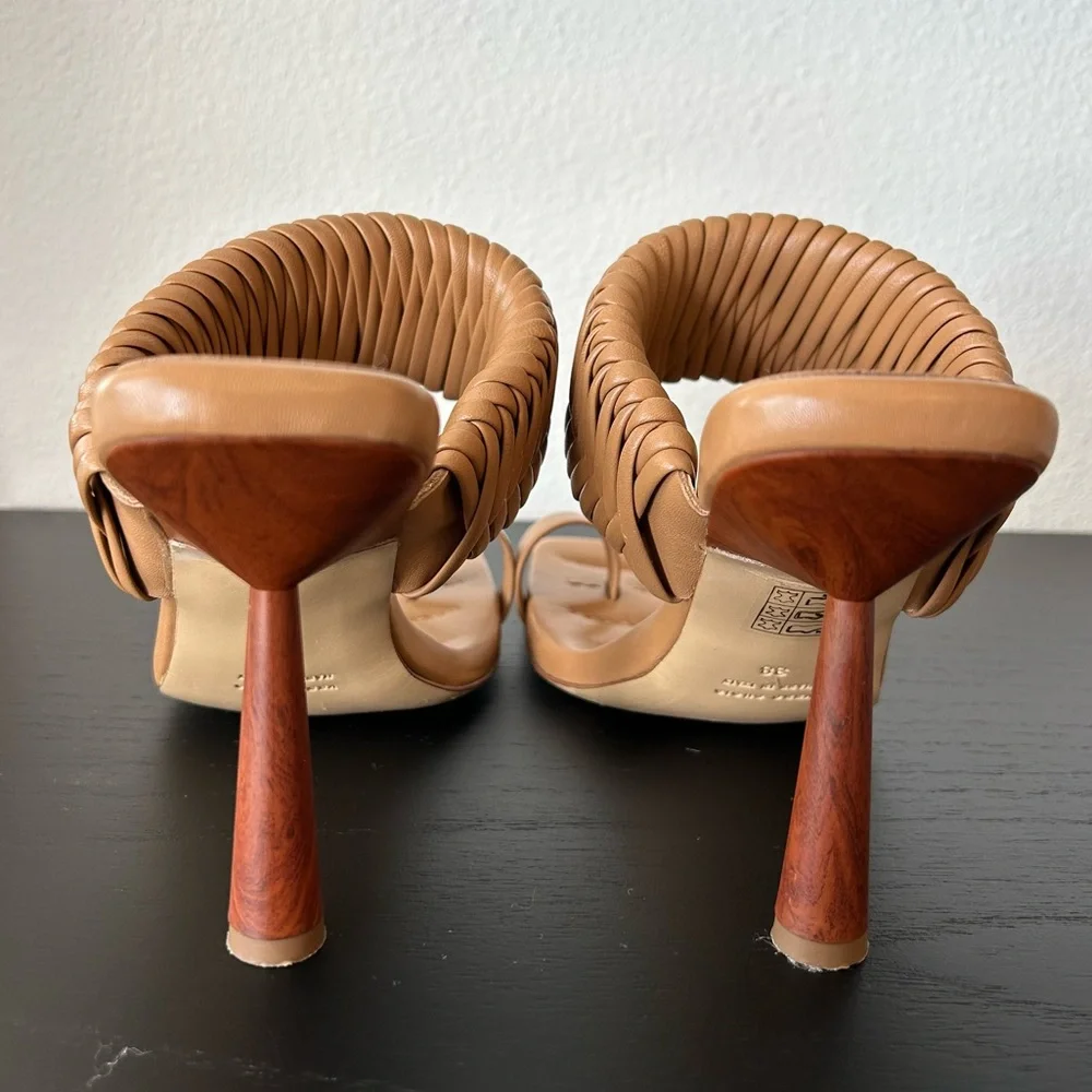 Gia Borghini x RHW Toe Ring Mule - Picture 9 of 12